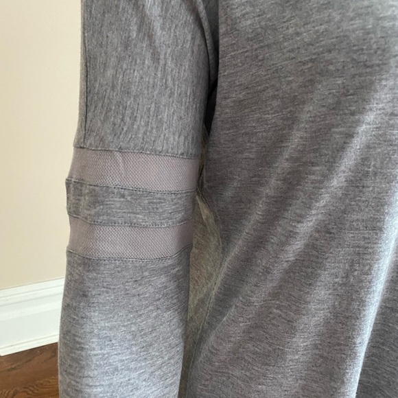 Vince Gray Long Sleeve Top with Mesh Strips on Sleeves - Picture 2 of 5